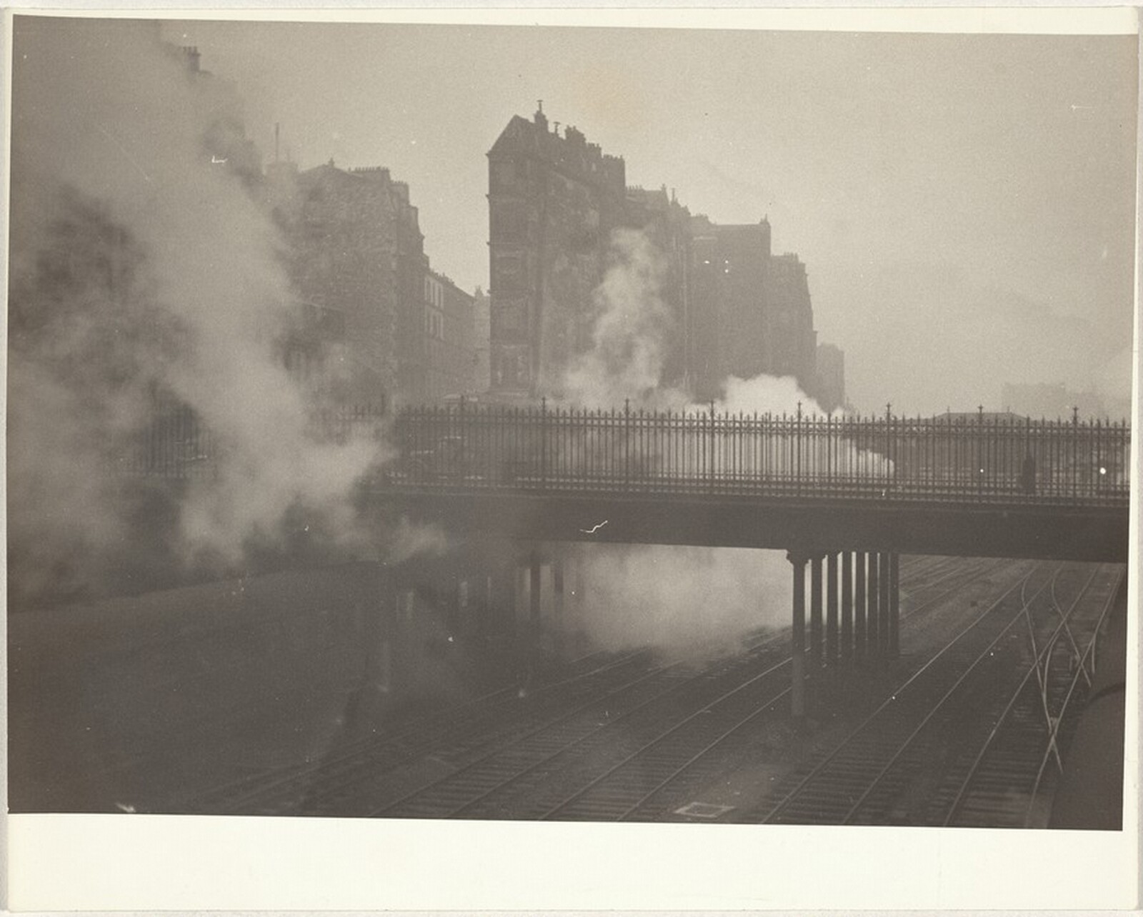 Train tracks, Paris, Robert Frank, 1951