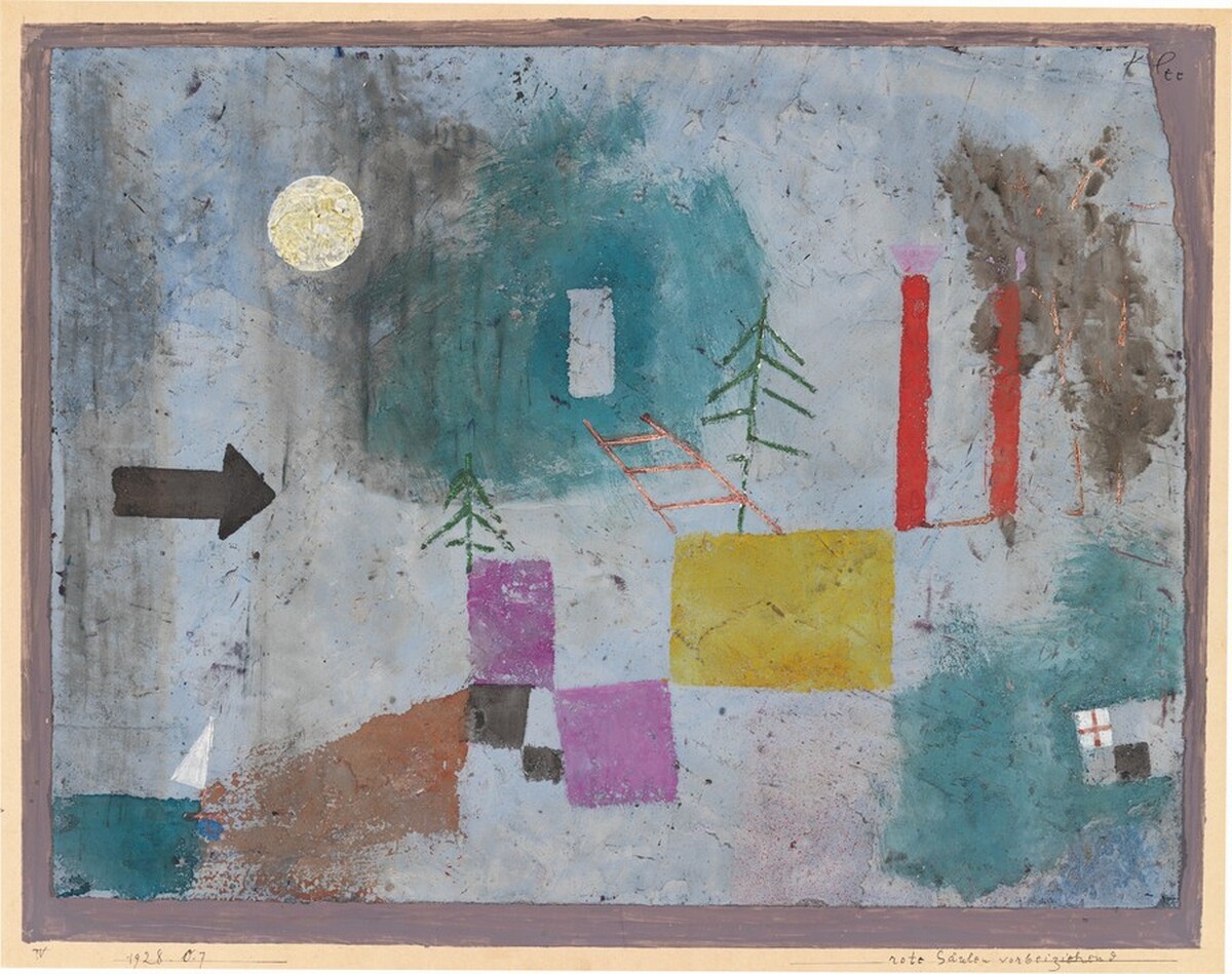 Rote Säulen vorbeiziehend (Passing By Red Pillars)
