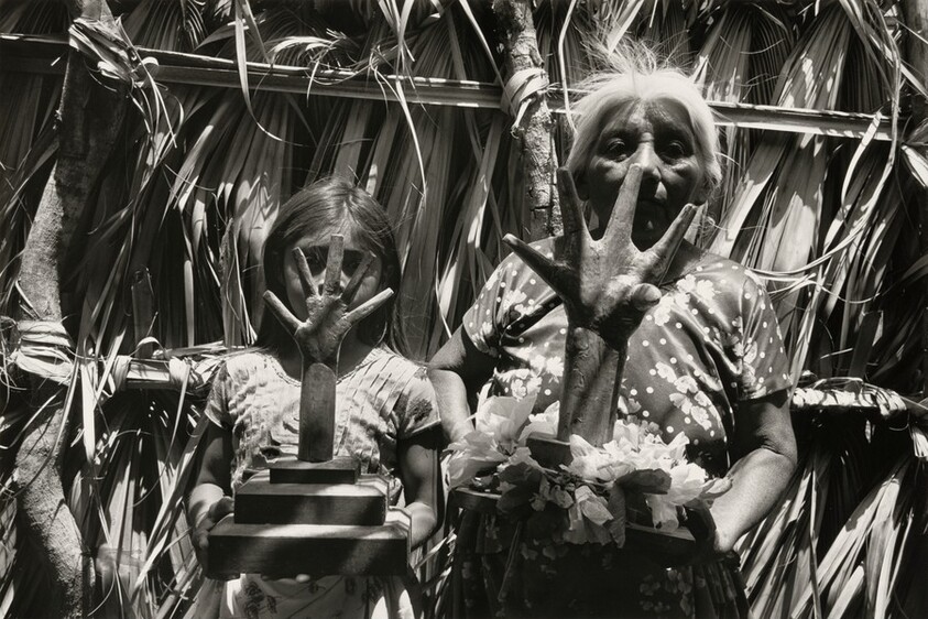 Manos poderosas, Juchitán, México (Powerful hands, Juchitán, Mexico )