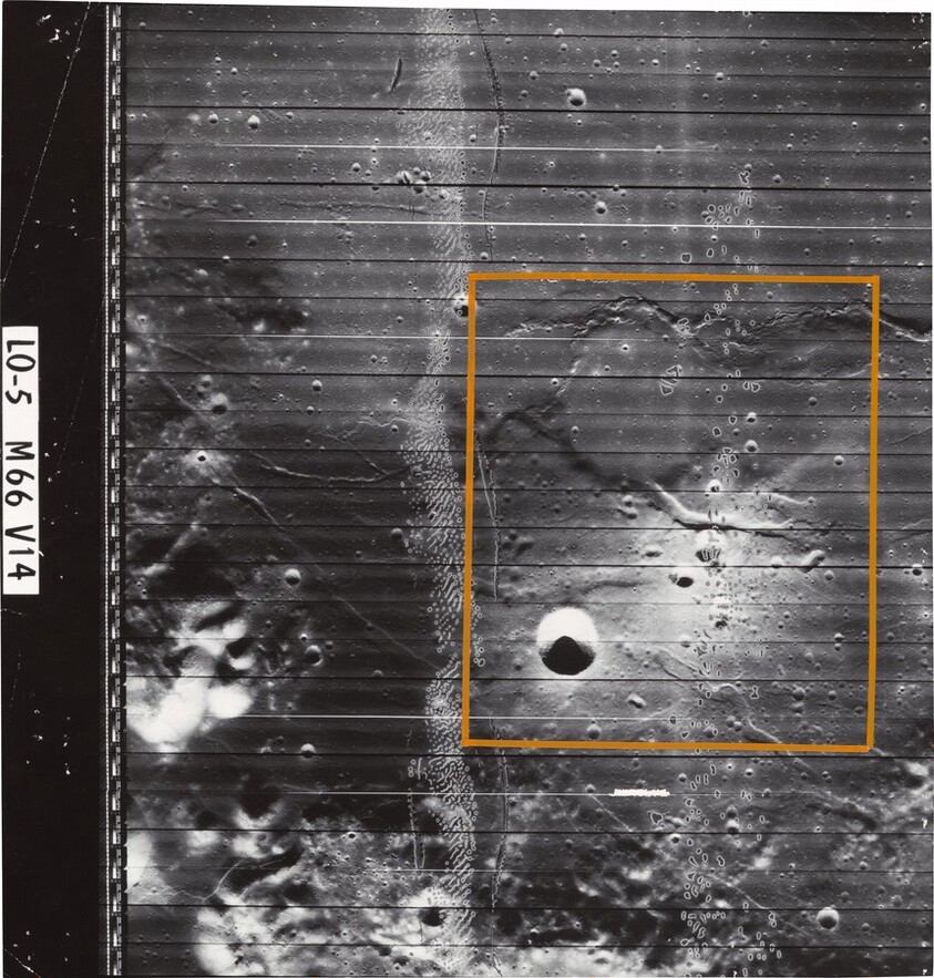 Lunar Orbiter, Medium Resolution, LO V M-066 V-14