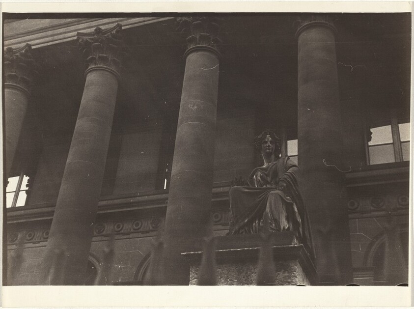 Building facade, Paris