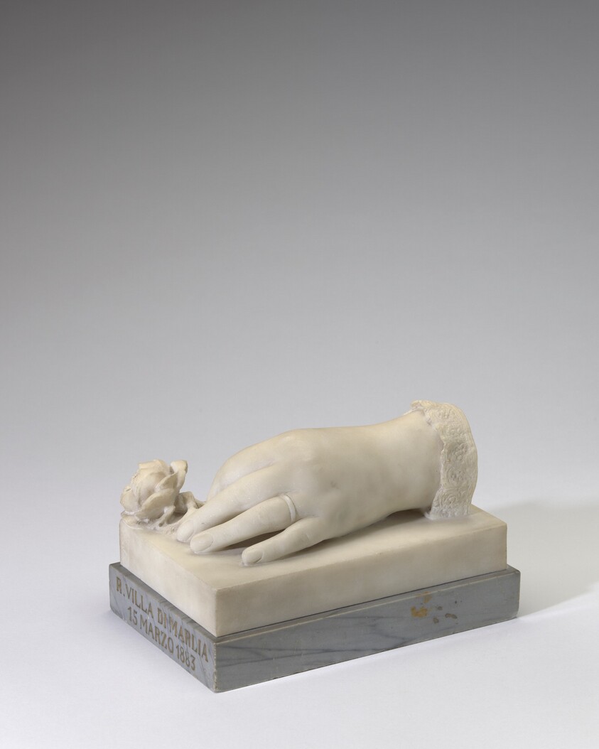 Hand of the Honorable Lady Neave