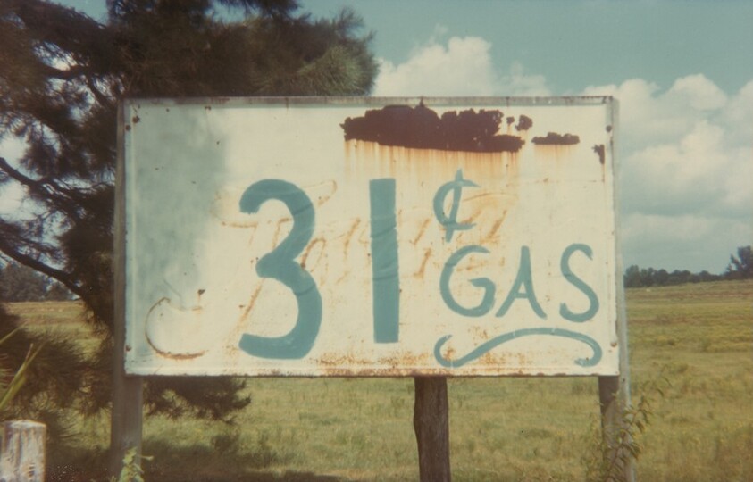 31¢ Gas, near Greensboro, Alabama