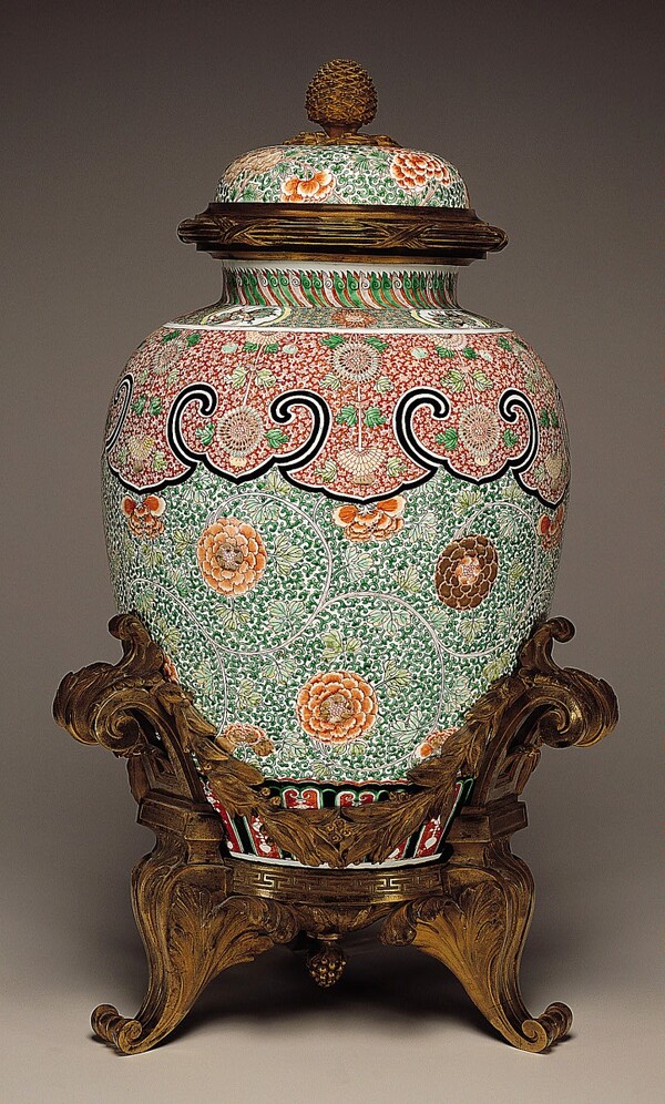 Covered Jar in Gilt-Bronze Mount