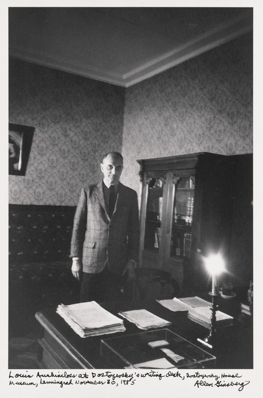 Louis Auchincloss at Dostoevsky writing desk, Dostoevsky House Museum, Leningrad November 30, 1985