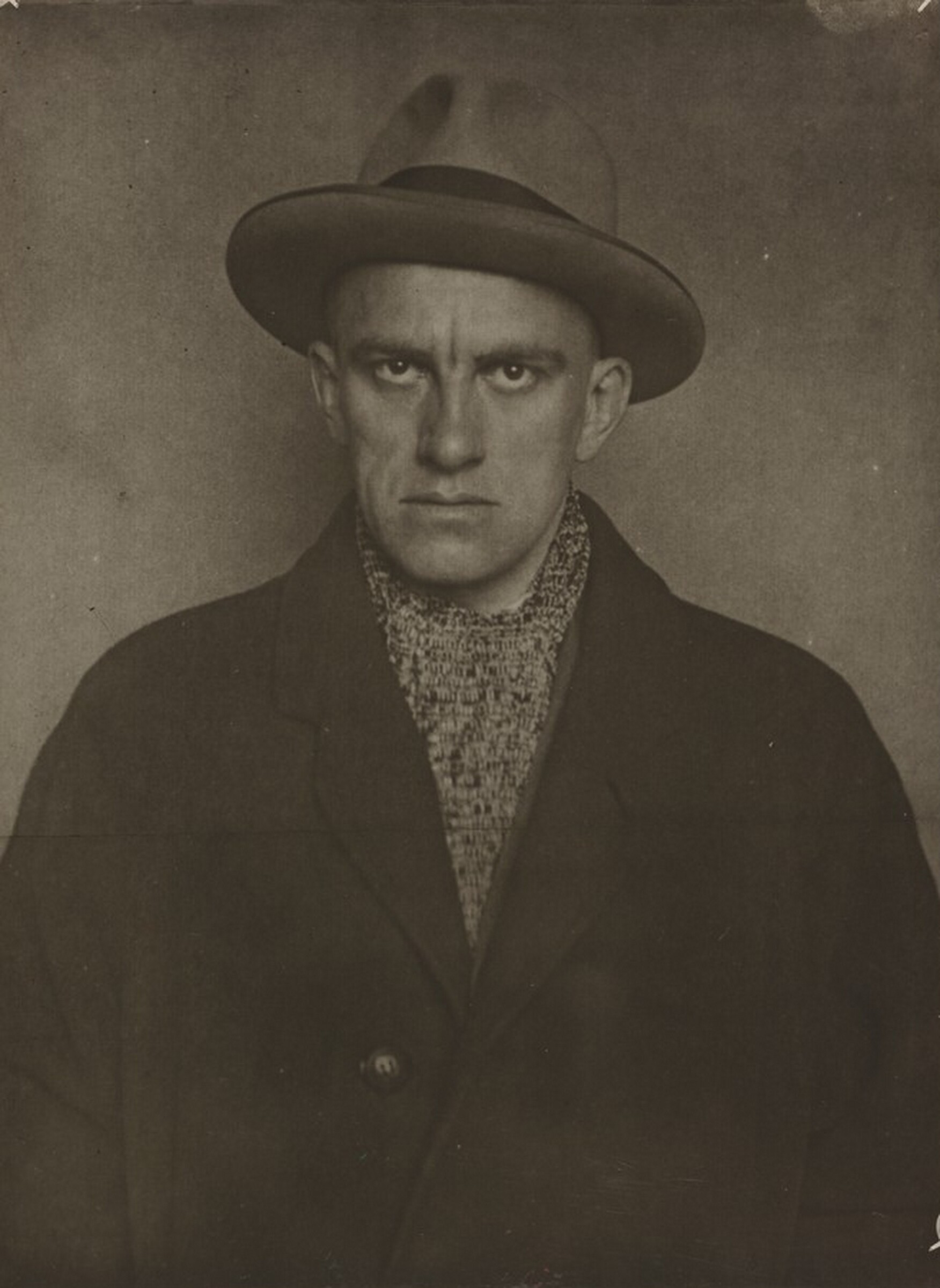 Vladimir Mayakovsky, Aleksandr Rodchenko, 1924