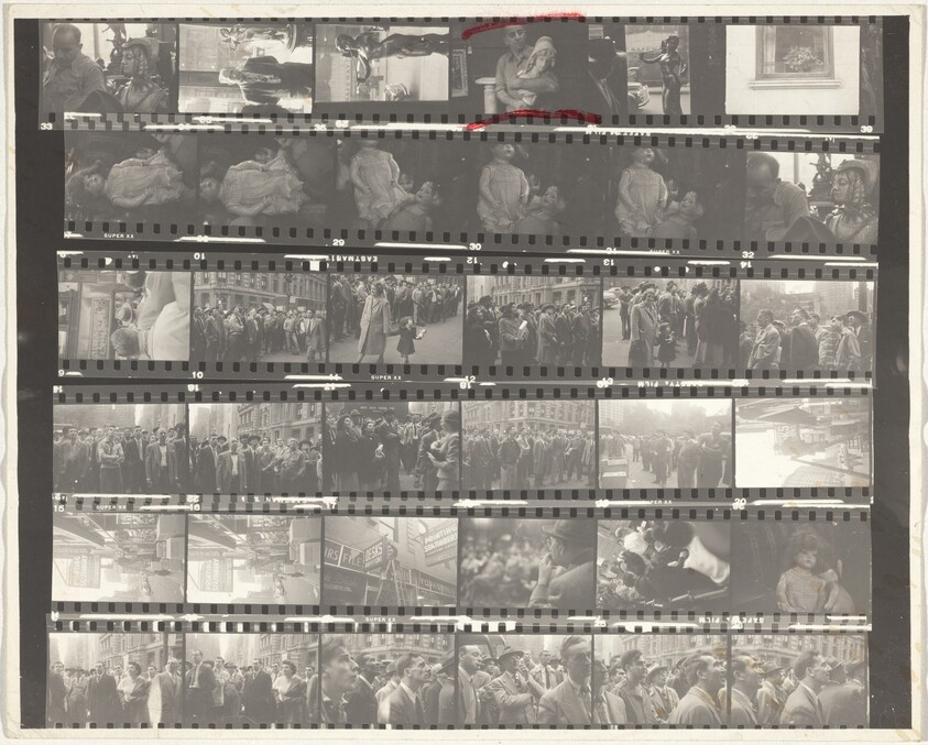 Women of stone--Early New York City no number/Black White and Things 22