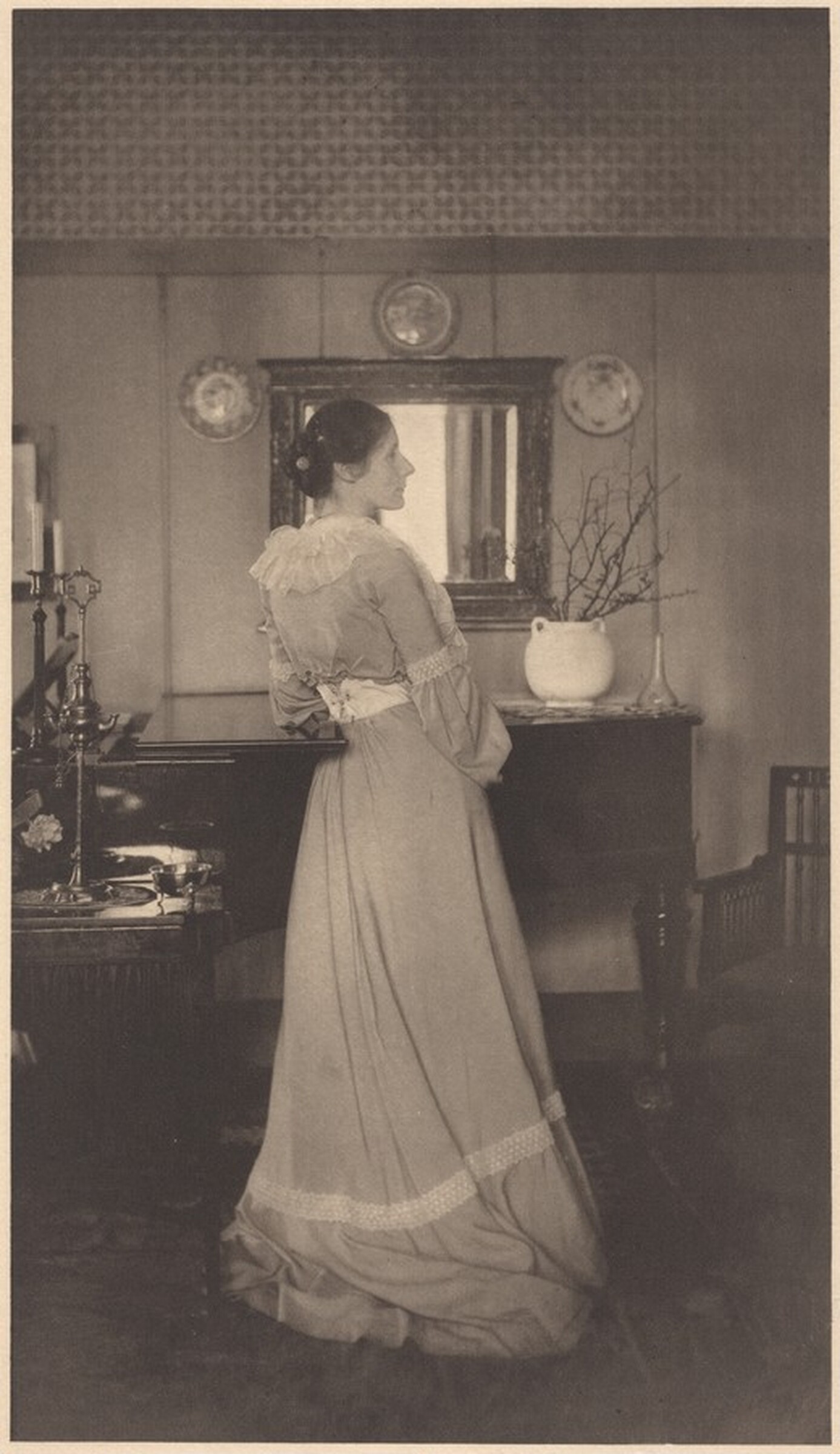 Portrait of Mrs. C., James Craig Annan, 1907