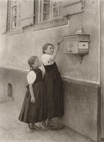 The Letterbox, Alfred Stieglitz, 1894, printed 1897