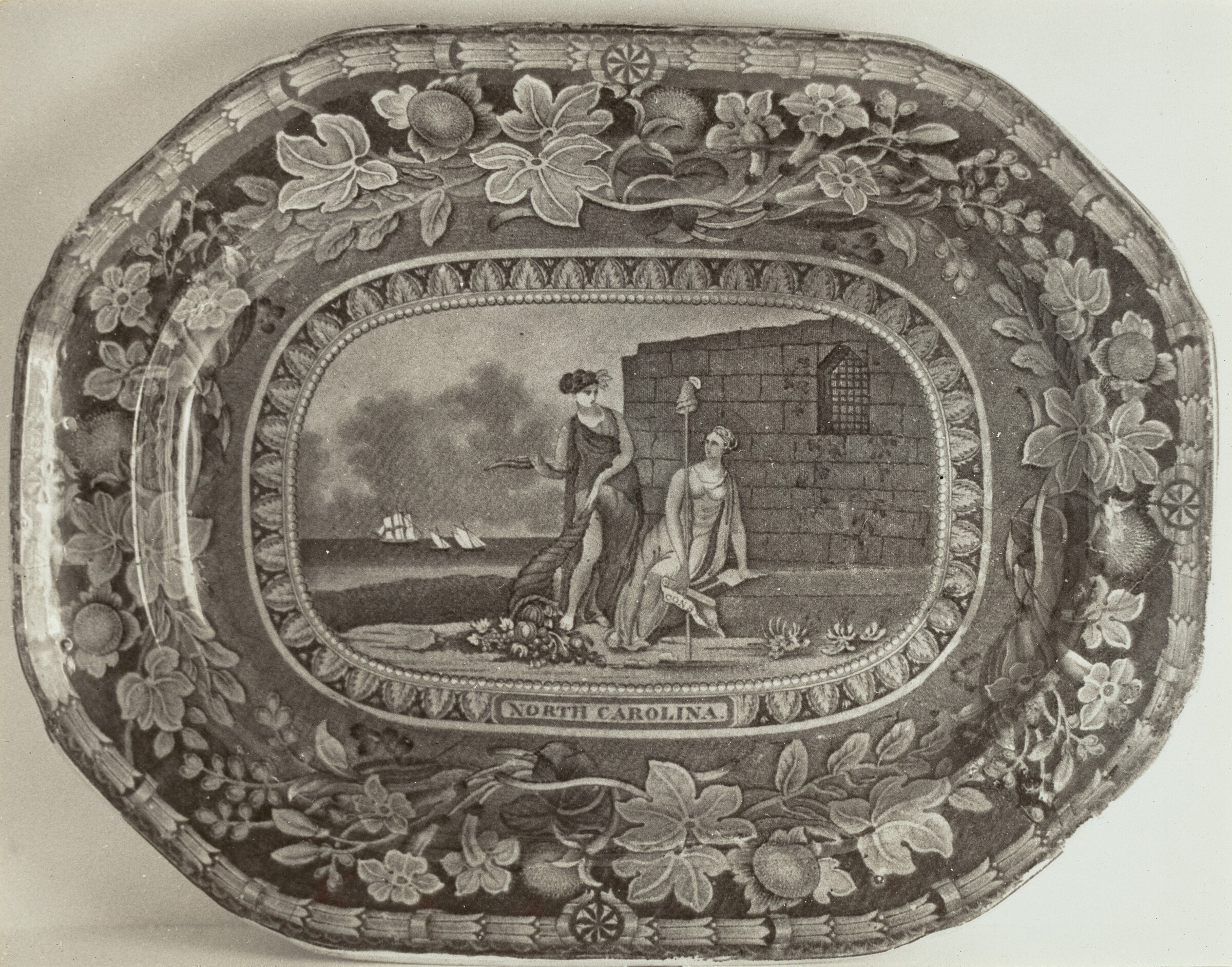 Platter - "North Carolina Arms", Helmut Hiatt, c. 1936