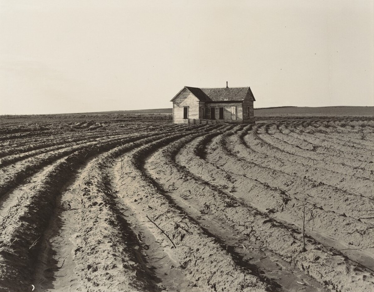 Power farming displaces tenants from the land in the western dry cotton area, Childress County, Texas