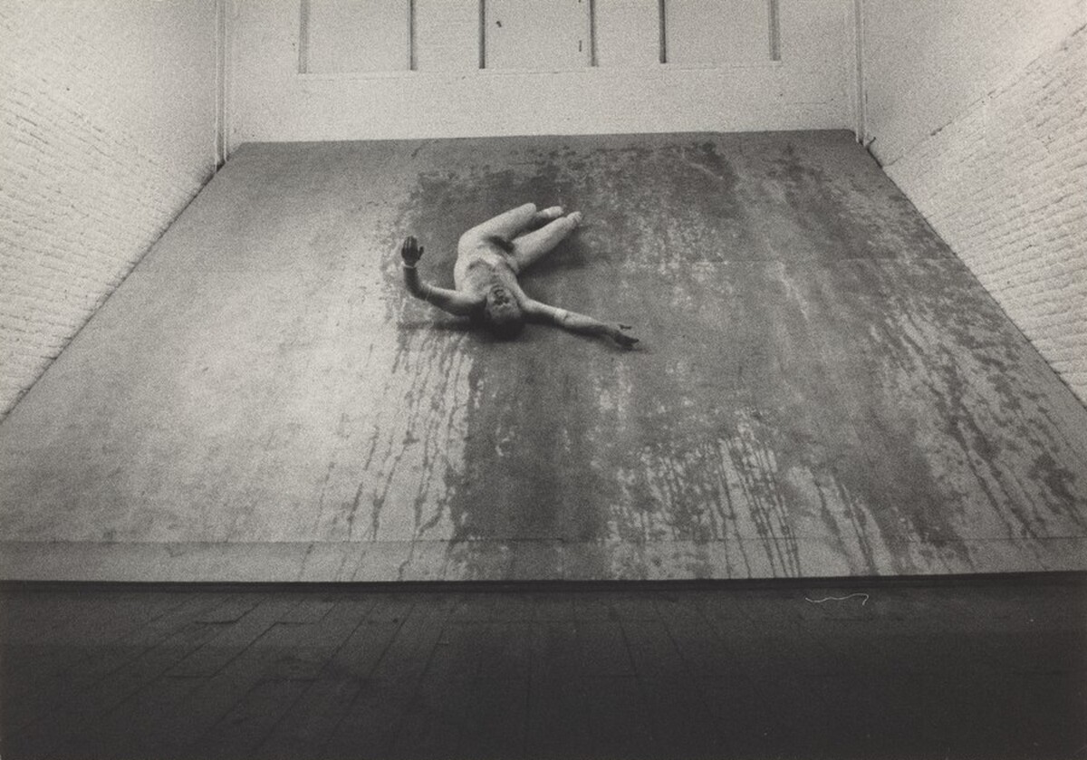 Between, De Appel, Amsterdam