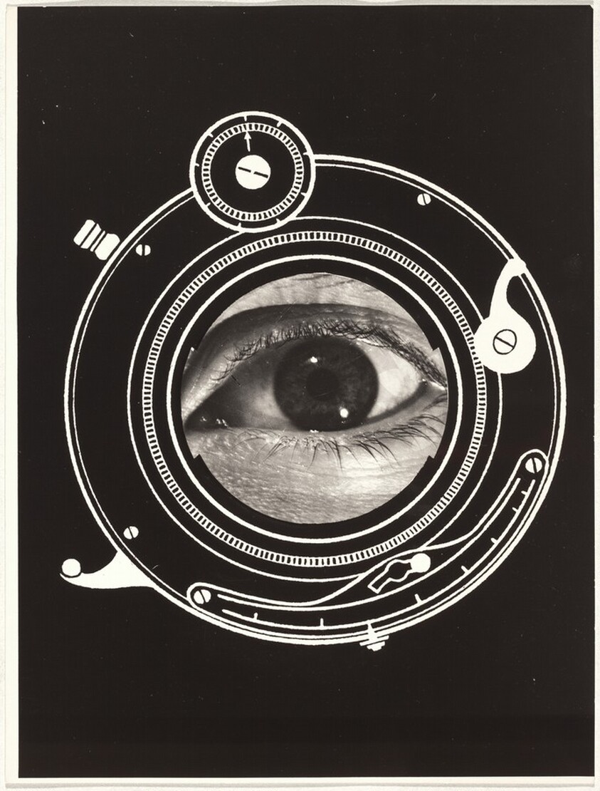 Eye in shutter--40 Fotos