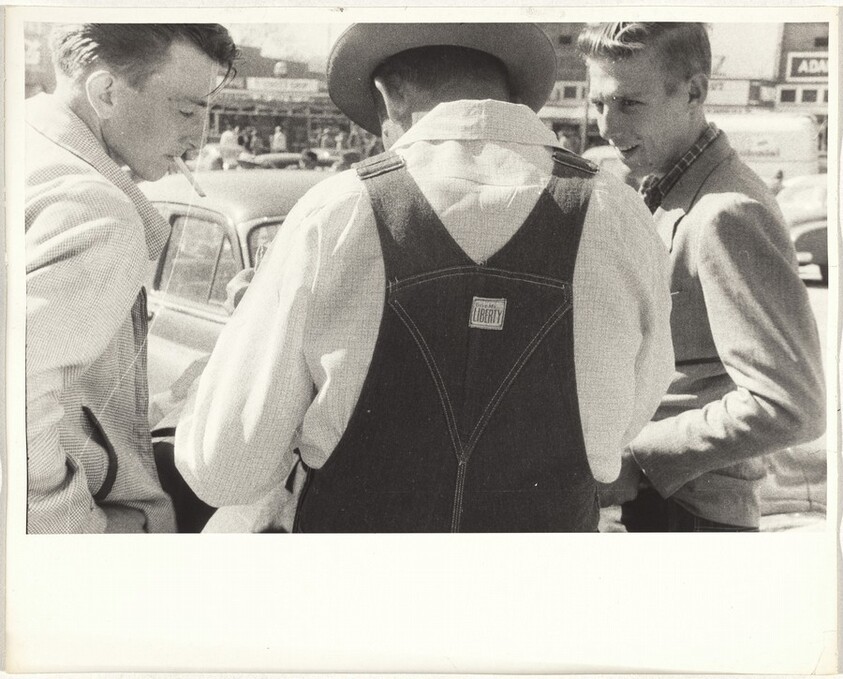 Three men talking--Alabama