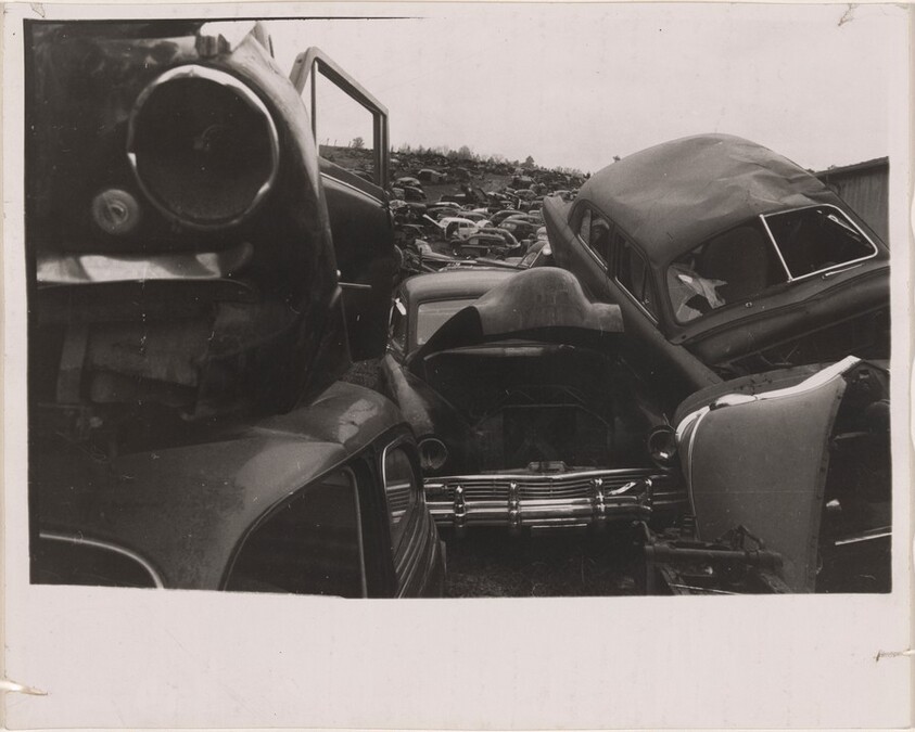 Auto graveyard--Tennessee