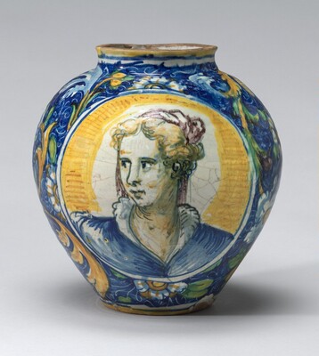 Dokumentasi “Drug jar with heads of women”; tin-glazed earthenware (maiolica). National Gallery of Art.