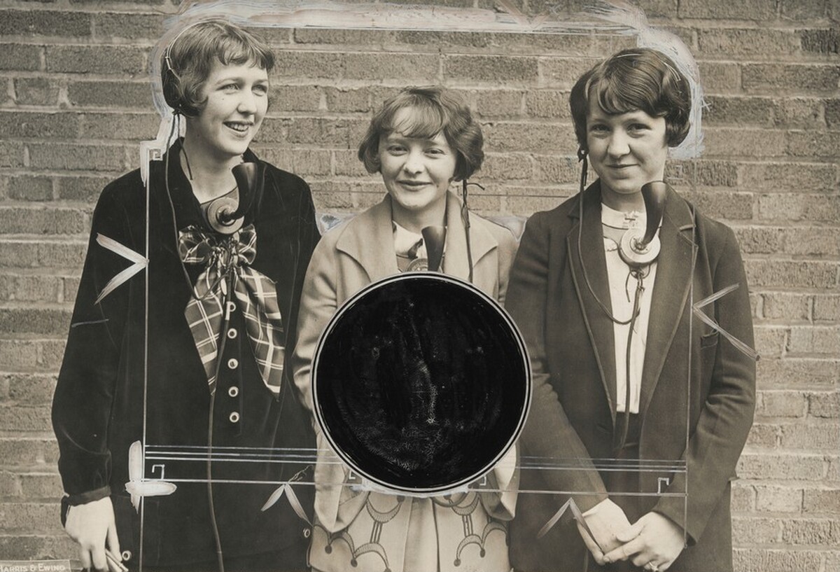 Telephone Girls