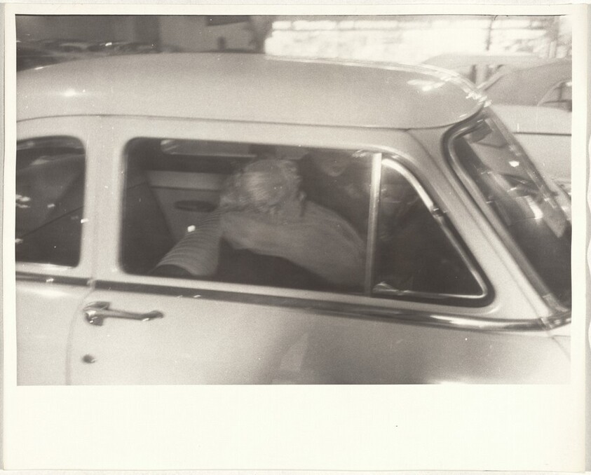 Women in automobile--Hollywood