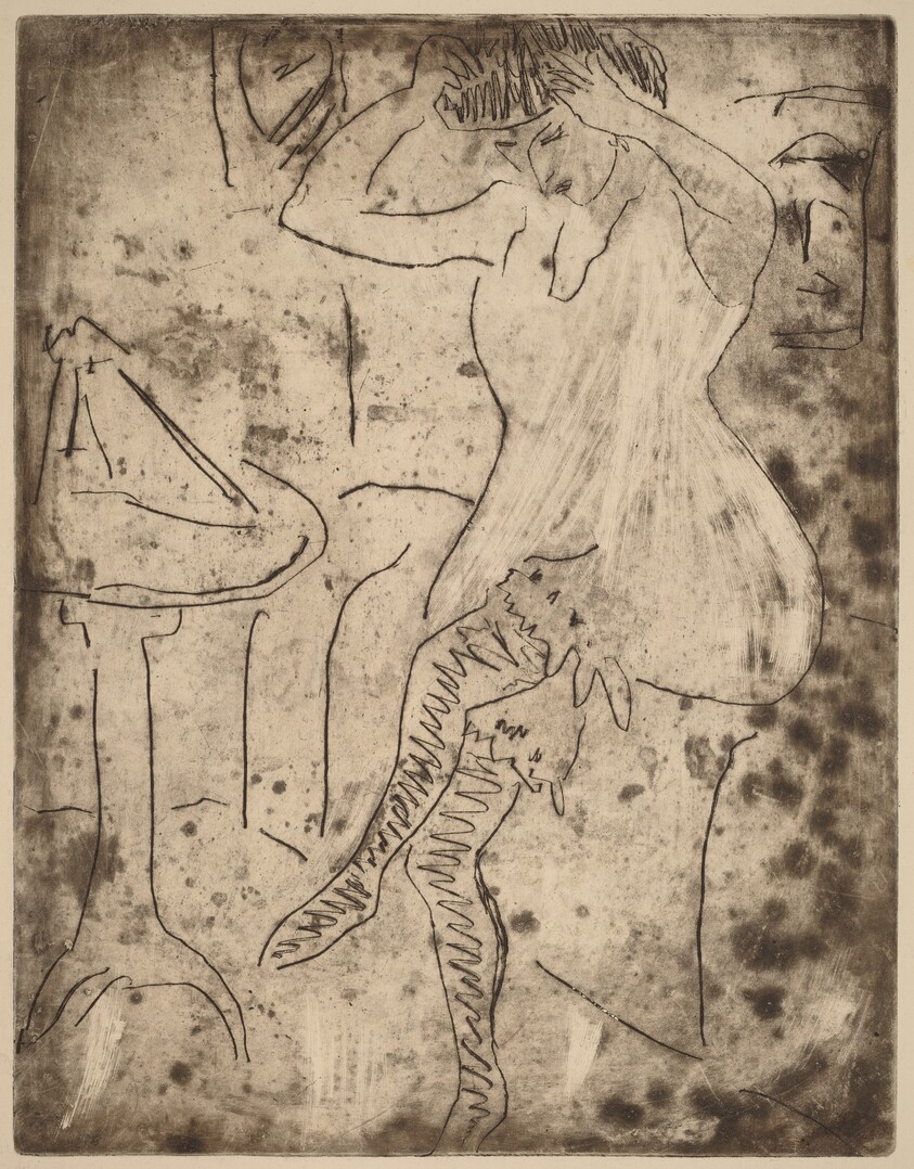 Dodo Arranging Her Hair