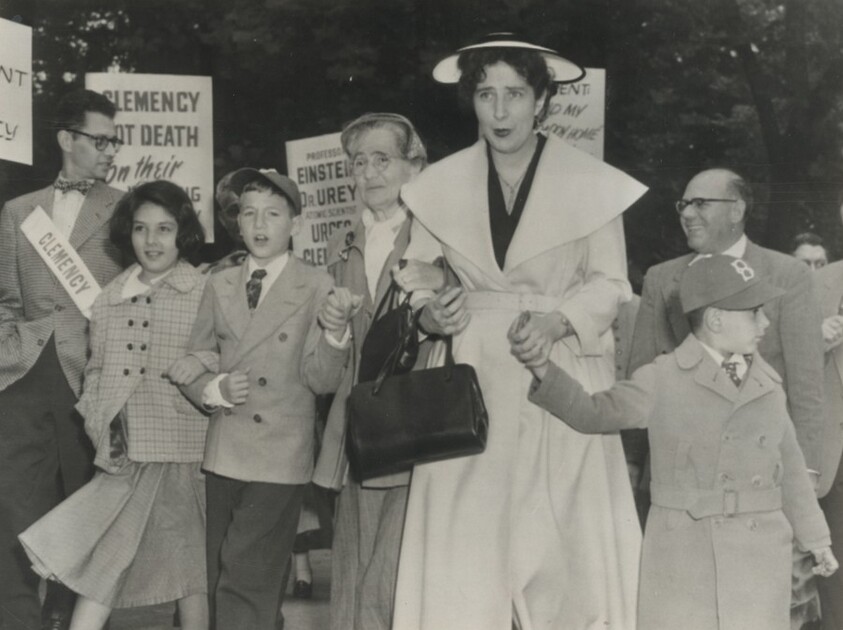 Title from caption on object: “Rosenberg Children Join Marchers”
