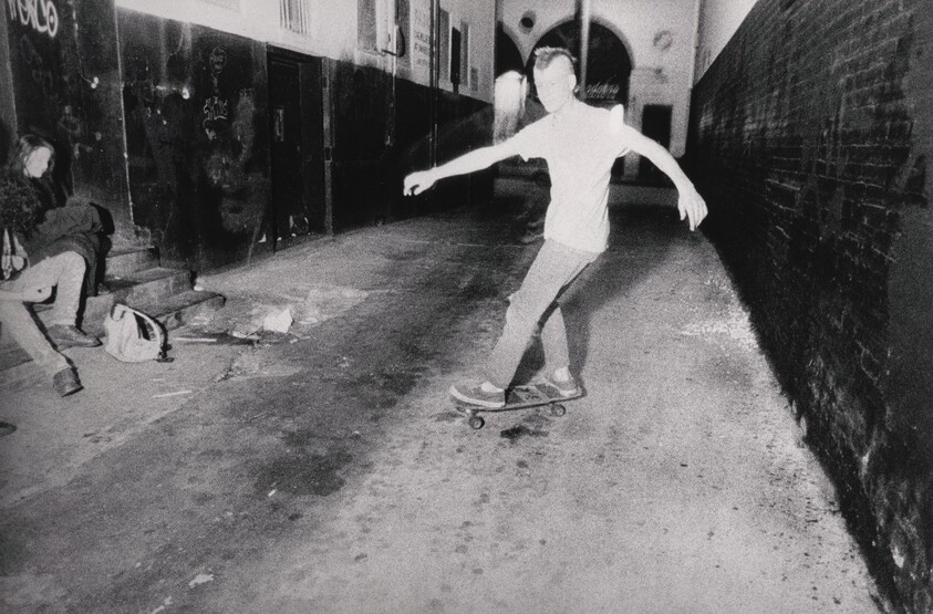 Skateboarding, Oasis Alley, Hollywood