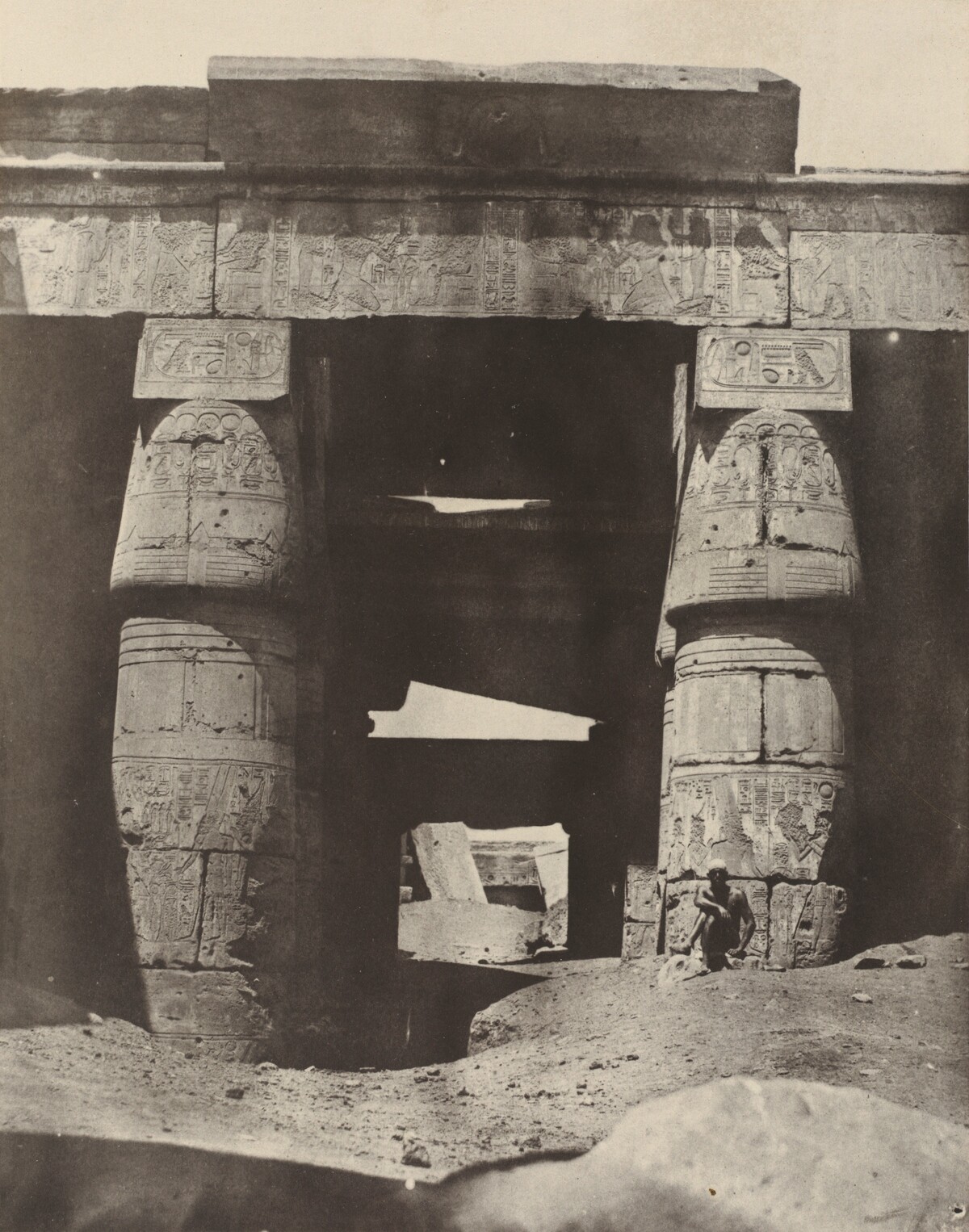 Thebes: Karnak, Portique de Temple de Khons