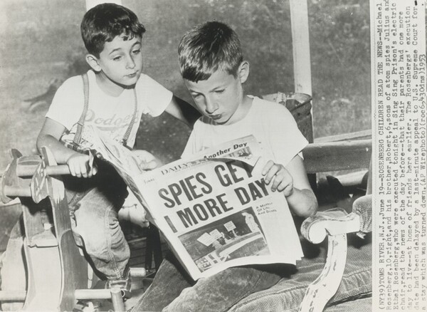 Title from caption on object: “Rosenberg Children Read the News”