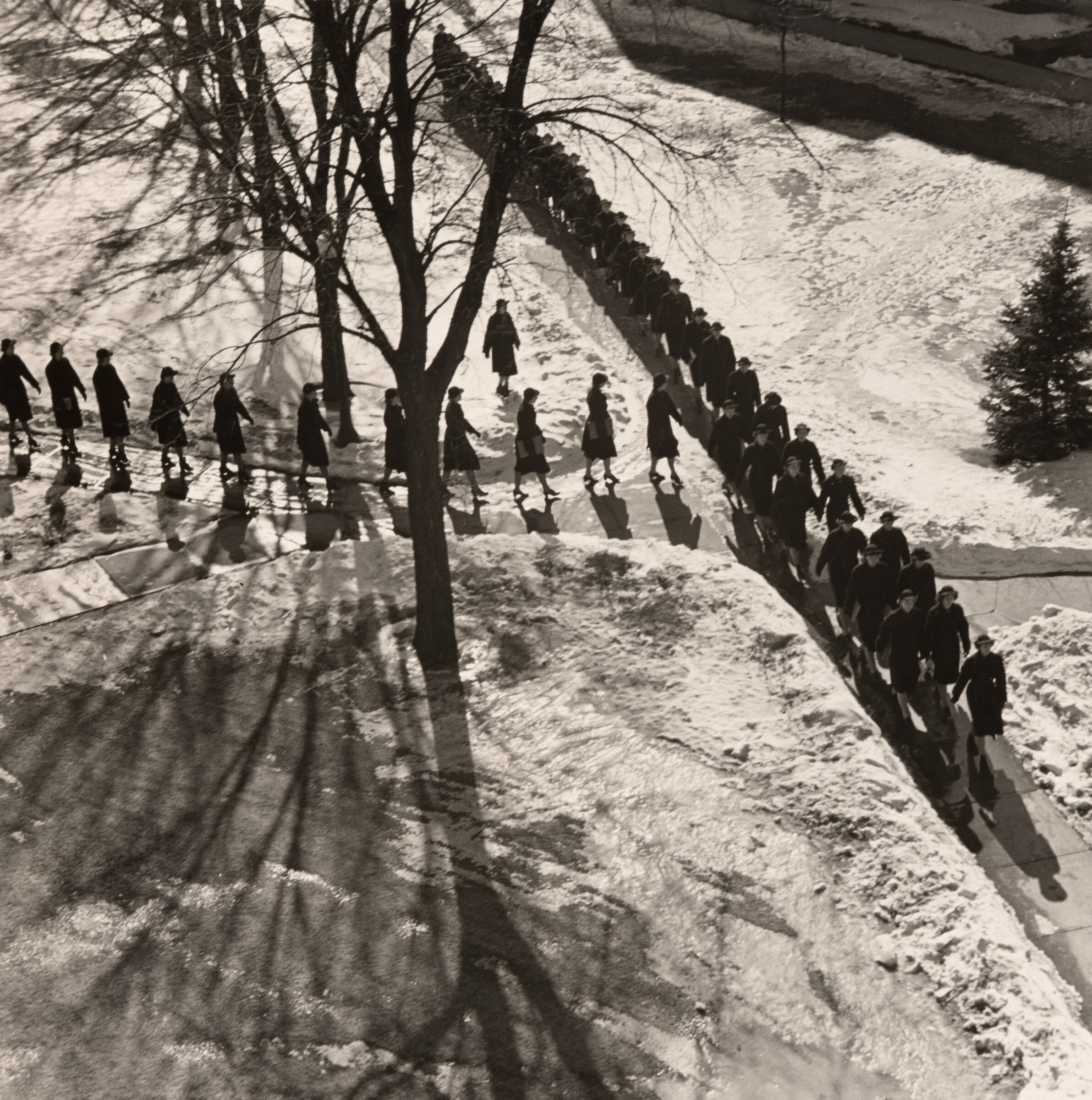 U.S. Naval Training Center, Women's Reserve, Cedar Falls, Iowa, Wayne Miller, February 1943, printed later