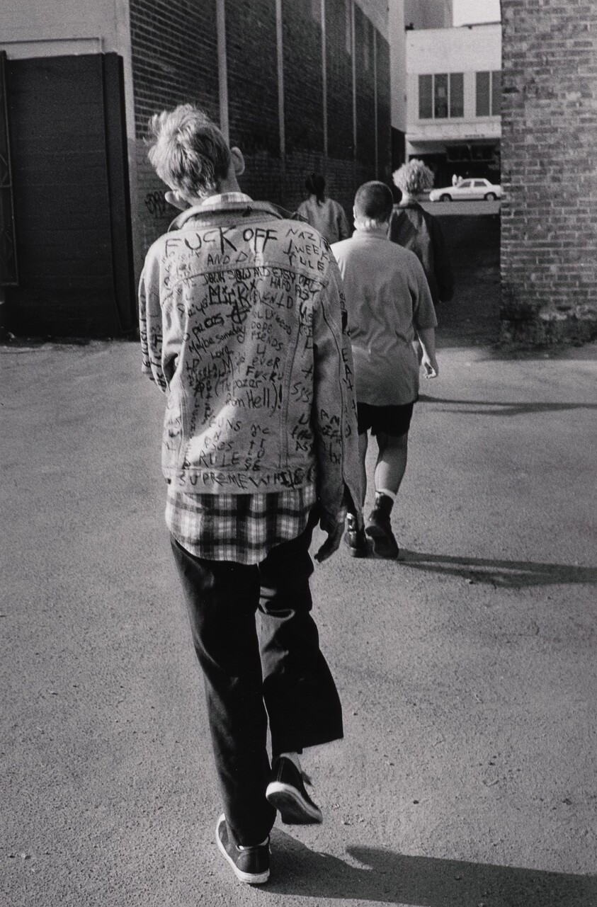 I'm Dave (walking away)