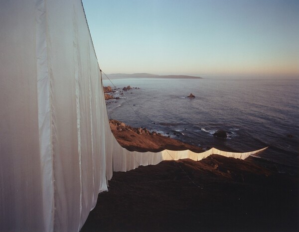 Running Fence, Sonoma and Marin Counties, California, 1972-1976