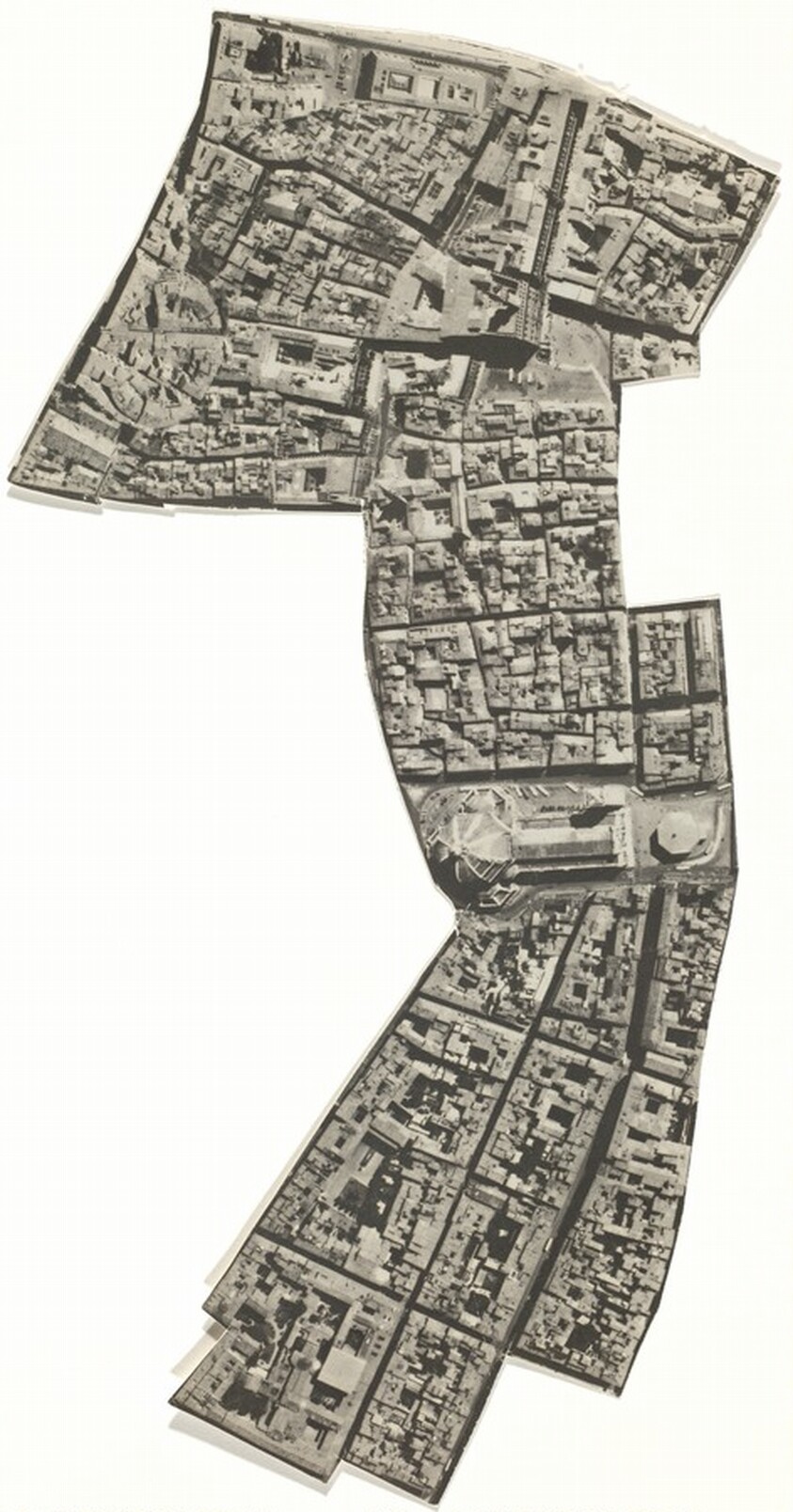 Photo of Florence, The Area Between Piazza San Marco, Via Covour, Via Guelfa, Via de Ginori, Borgo S. Lorenzo, Via Roma, Via de Posinghi, Via Calgarioli, Via Por. S. Maria, Piazza de Pese, Lunguarno Archibuse