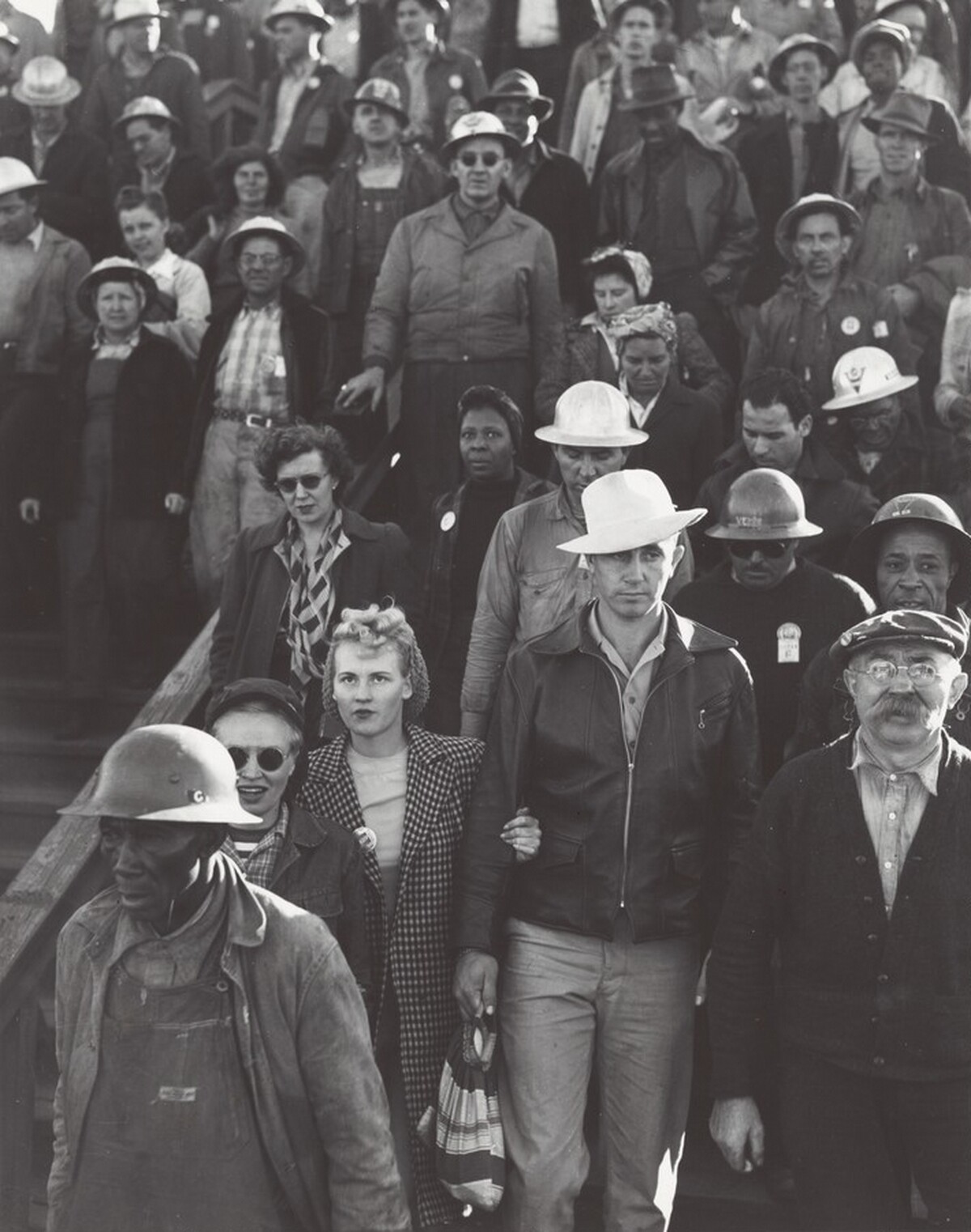 End of shift, 3:30, shipyard construction workers, Richmond, California
