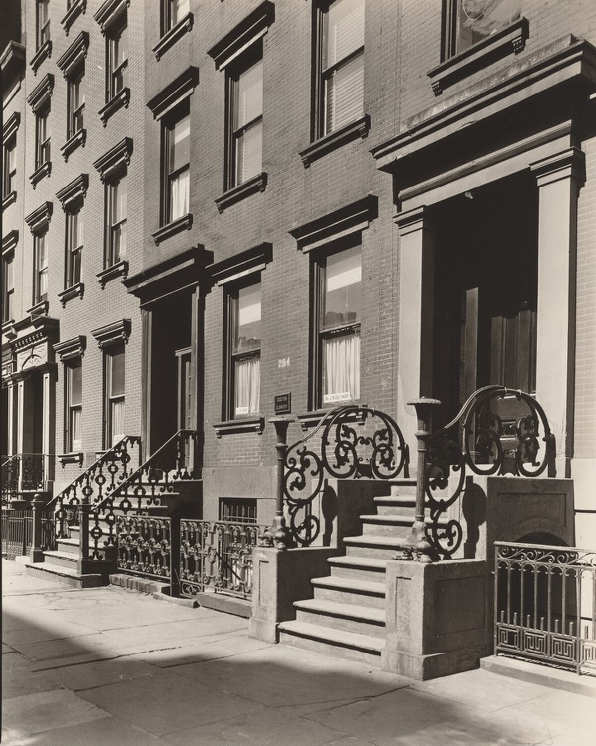 East Broadway #294, Manhattan