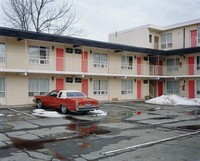 Fairway Motor Inn, Alec Soth, 2005