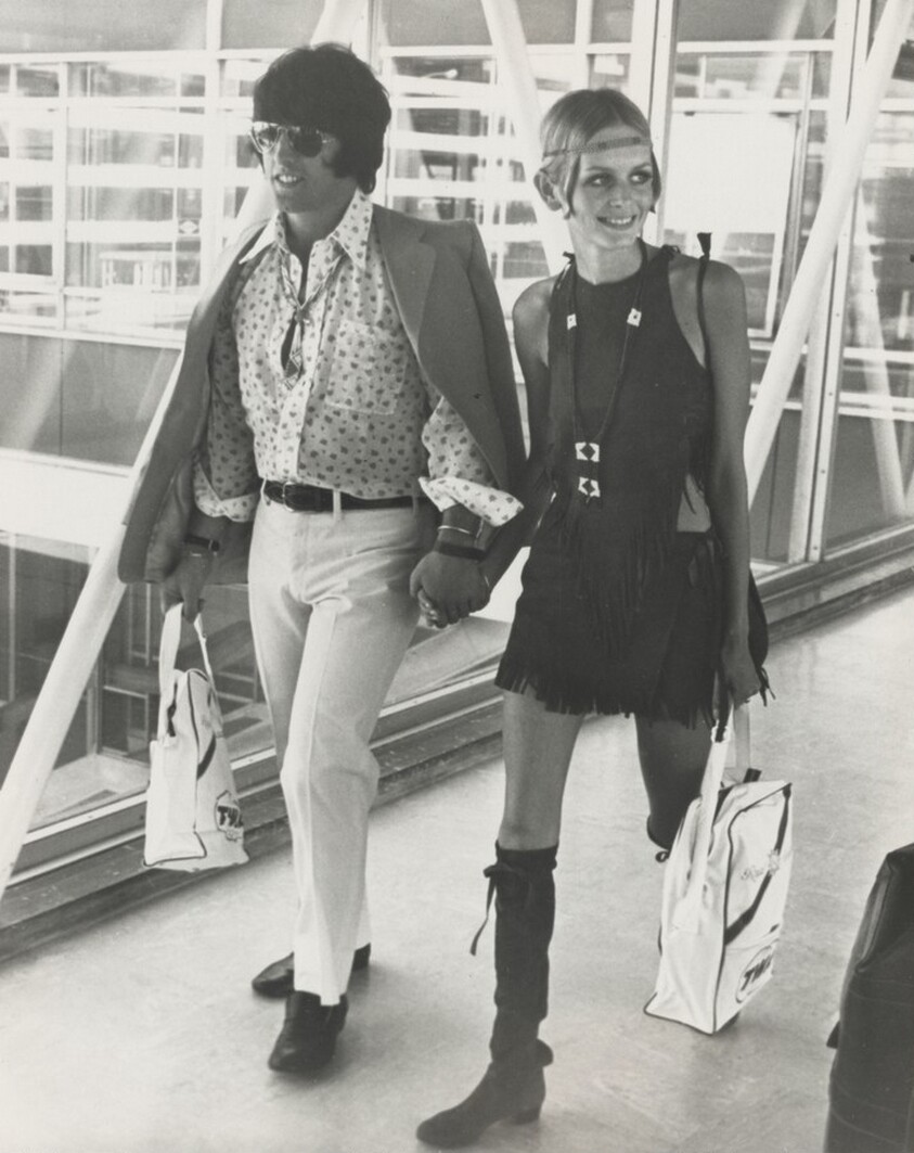 Title from caption on object: “Modelling Cockney”