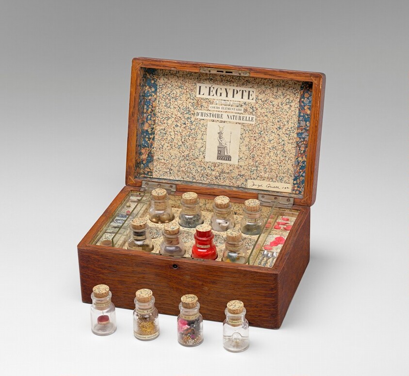 L’Égypte de Mlle. Cléo de Mérode: cours élémentaire d’histoire naturelle (Miss Cléo de Mérode’s Egypt: Elementary Natural History Course)