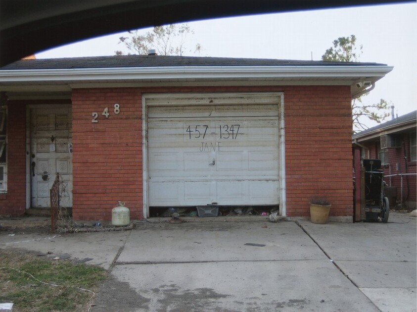 Untitled [New Orleans and the Gulf Coast, 2005]