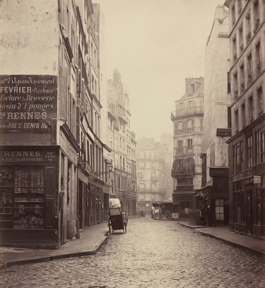 Rue des Lombards, from the rue des Lavandières Sainte-Opportune