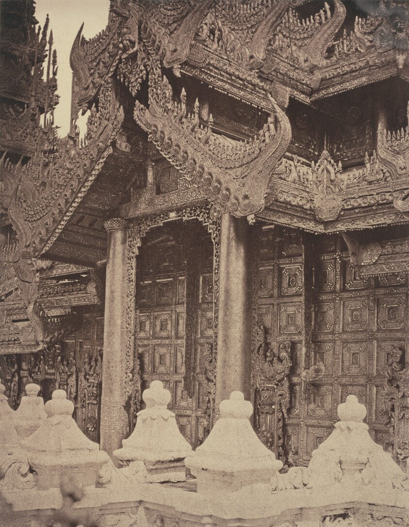 Amerapoora: Doorway of Pyathat on East of Maha-too-lo-Bounghian Kyoung