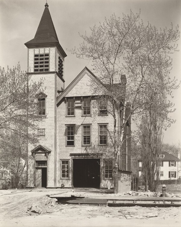 Firehouse 52: Spuyten Duyvil, Riverdale Avenue at 245th Street, Bronx