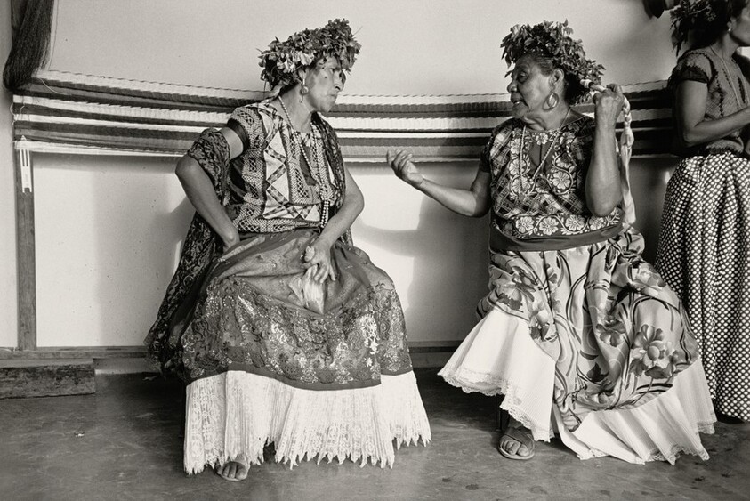 Después del rapto, Juchitán, México (After the Abduction, Juchitán, Mexico)
