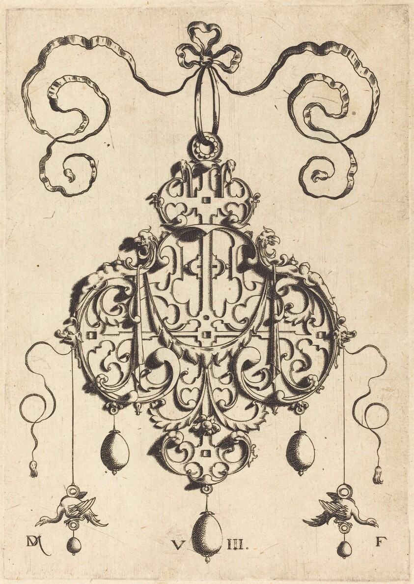 Strapwork Pendant with Two Eagles as Earringsat Left and Right