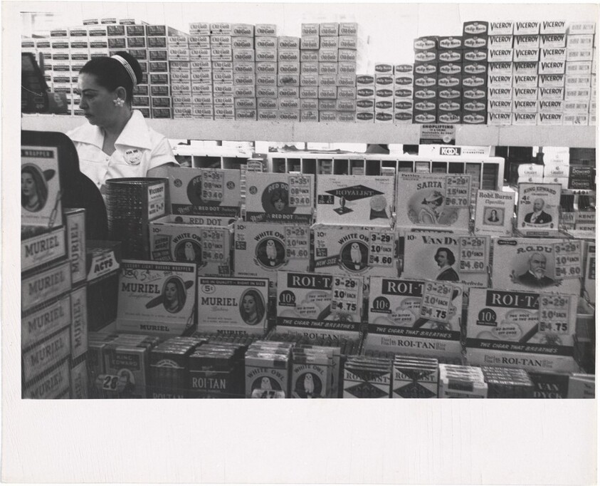 Cigar store, Ventura Boulevard--Los Angeles