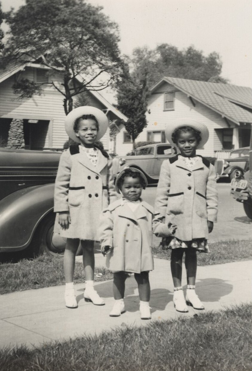 Untitled (Three girls)