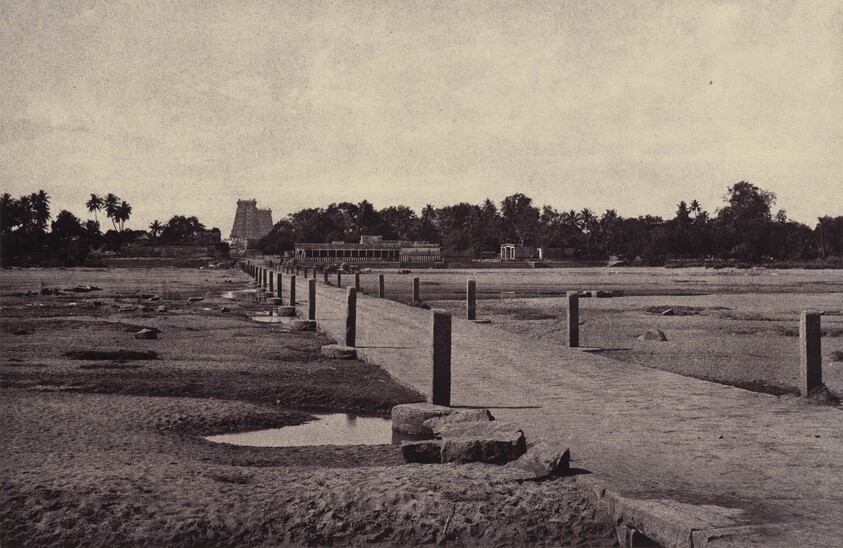 Madura: The Vygay River, with Causeway, across to Madura