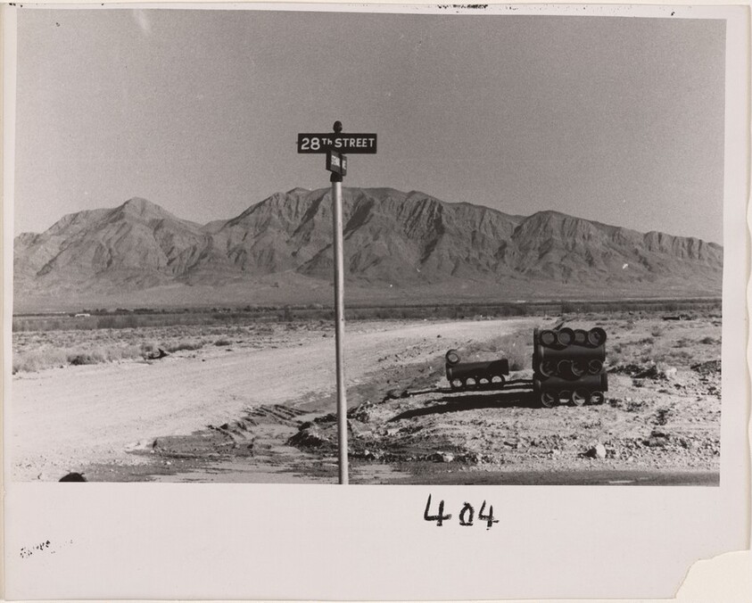 Sign, "28th Street"--between Las Vegas and Los Angeles