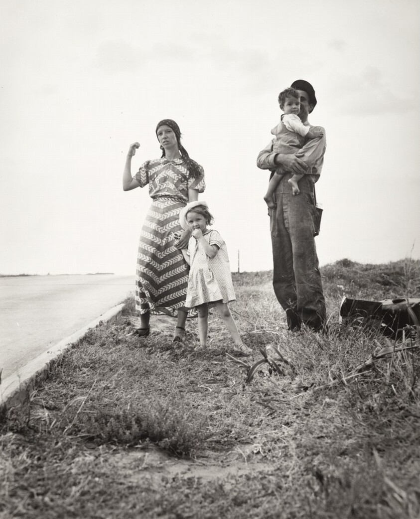 Hitch-hiking from Joplin, Missouri, to a sawmill job in Arizona. On U.S. 66 near Weatherford, western Oklahoma