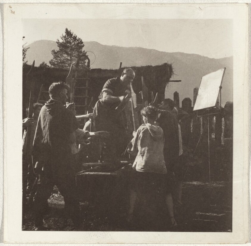 Actor on cart--Filming "Landammann Stauffacher"