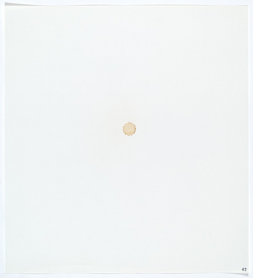 Stains: Tobacco (Gauloise)