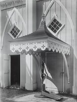 Maine Pump, 1933, Walker Evans, 1933, printed 1974
